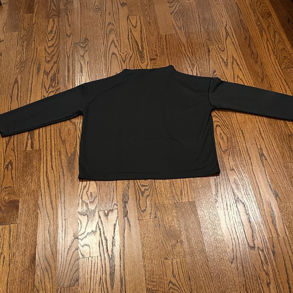 Black Oversized Mock neck Size Small NWT